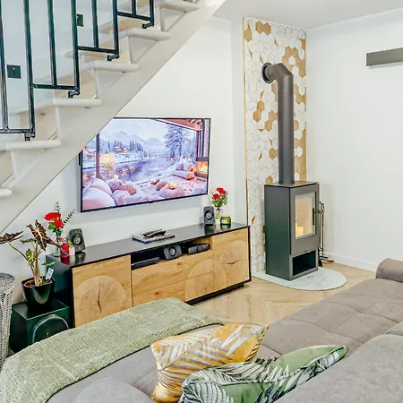 Vadvirag 5 By Dunavibe Apartmán