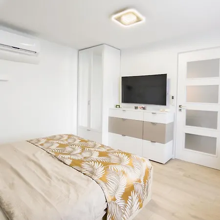 Vadvirag 5 By Dunavibe